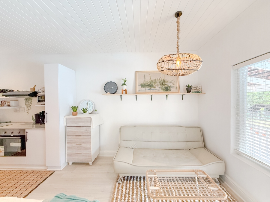 1 Bedroom Property for Sale in Keurboomstrand Western Cape